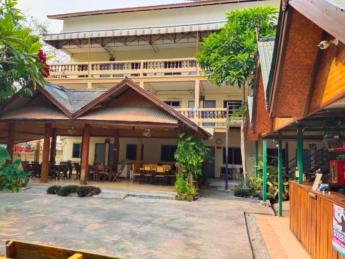 The Shire Guesthouse Chiang Mai Exterior foto